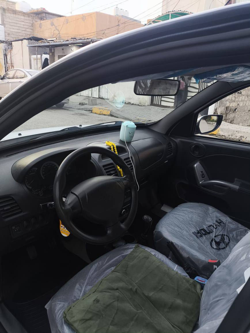 السلام عليكم ساينا موديل عشرين رقم بغداد بسمي ساكن كربلاء السياره جديده السعر 68وبيها مجال الرد فقط على الاتصال *********** ابو عبدالله اخوان مستعجل على بيعنها يعني اذا ممتاكد تشتري لتتصل رجاءأ
