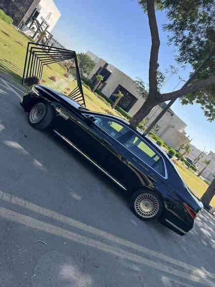 جينسس g90 التميت فول اوبشن ميحتاج اعدد مواصفات لان اعلى شي بالجينسس .. داخل مميز لونين السياره بدون ايرباك حادث فقط دعاميه امامي .. السياره موديل 2020 وماشيه 127 الف كيلو متر
السعر المطلوب 41 الف دولار وبيها مجال بسيط 
السياره استخدامها بدبي مو بالعراق وبالعافيه عل ياخذها لان السيرفس كله بالوكاله وبيها ستيكرات الوكاله مال صيانه
مكان السياره بغداد
رقم بغداد وبأسمي
***********
