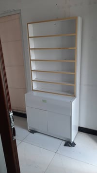 فاترينات ٢ • ستول ٣ • الناصرية مركز