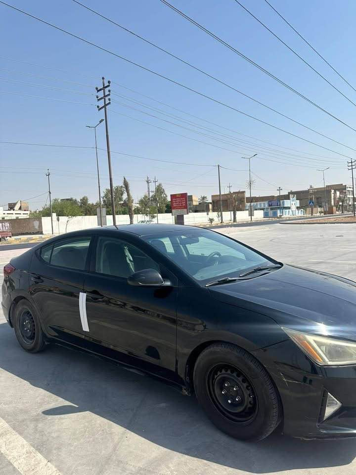 النترا ٢٠١٩ رقم نجف سنوية بأسمي شرط المداور هزة قبل شهرين

صور الحادث والسونار موجود بالصور بدون دواخل

محرك ٢٠٠٠ دوش كير ايتي ام مكفولات

تبريد كمبريسر مكفول 

 ادامة كاملة لمنظومة البانزين بطارية جديدة 

السيارة جاهزة 

رقم *********** النجف, العراق
