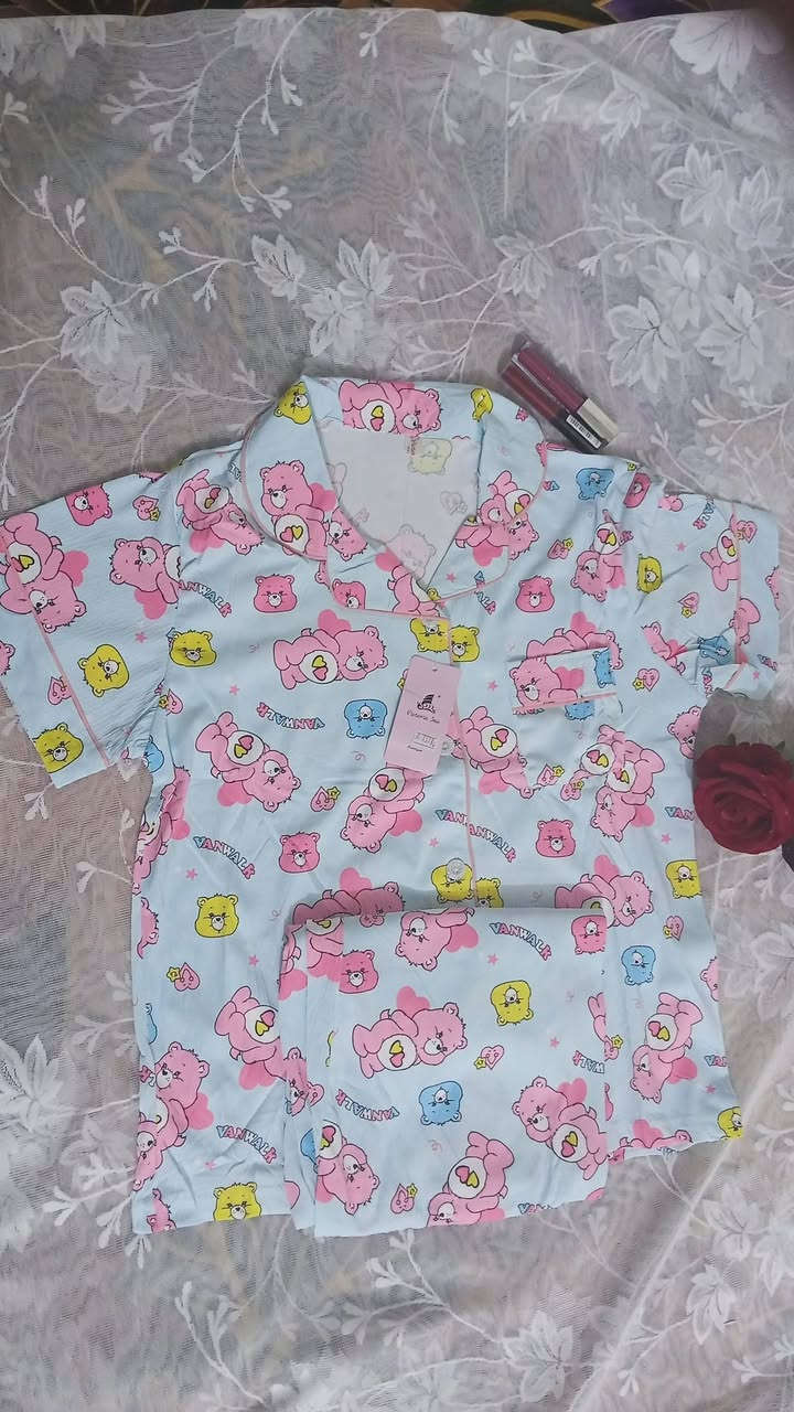 تراكات نسائي حلوه ومريحه بل لبس لسعر 8قطعتين ب15يوجد خدمت توصيل 😍🤍❤


**إذا كنت صاحب هذا الإعلان وتريد حذفه لأي سبب، رجاءا أرسل رسالة إلى الدعم الفني**