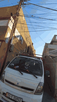 السلام عليكم كيا حمل للبيع سياره جير ومكينه مقفولات سياره مكان اليمين الثانيه شارعن 2016 
***********
