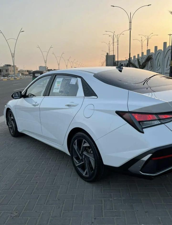 السلام عليكم النترا تجميع صيني للبيع موديل 2024 كفاله
ماشيه 41 الف 
السعر 135 
***********
