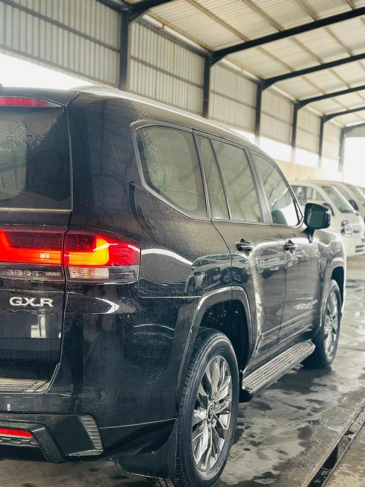 لاندكروز  🔥 Land cruiser 2025   black edition S 🔥
🤝لمعرفة السعر اكتب ( لاندكروز  او 2025)🤝

__________________________

🚗النوع:  Land cruiser

🔞الفئة:   black edition limeted S

💯 السيارة ضمان وكالة ساز

🔥🎗الموديل:2025

💯المسافة المقطوعه: 6500Km

🌐 السيارة  كفالة عامة ✅ تغليف كامل المركبة ppf

السعر 💵؛:85،000الف دولار قفل 

☎️للاستفسار اكثر 

 اتصال      ***********

 العنوان : ديالى/جديده الشط معرض ديالى آلأول
