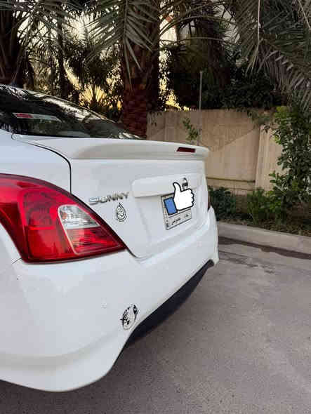 السلام عليكم2021 سني هندي لا طخه ولا صبغ كيلو مكينه مقفول سنويه ب 28 رقم بغداد ماشي 96 تخم تاير جديد الشراي يتصل ***********
