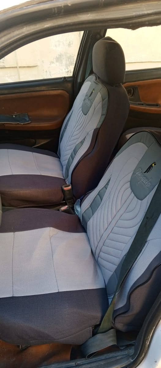 سيارة دايو سلو موديل 1996
السعر 25 ورقة وبيها مجال..
التواصل على على رقمي ***********
