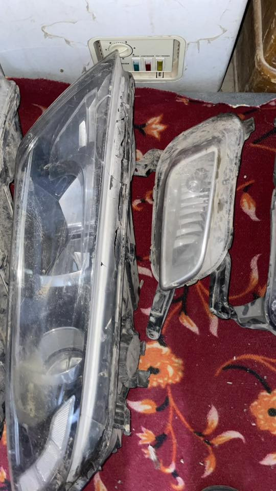 السلام عليكم غراض شلعه كامله مال اوبتما مثل مشوفون كدامكم ماصدات زوج بكلايتات زوج
چويتر نضيف
فيتبم كلهن شغالات 
مسجلات ثنين واحد اوبتيما واحد سيراتو 2011اوبتيما 2015 
سلف اوبتيما عقل اوبتيما  عنواني حيدريه خان النص خاص ماموجود 
رقمي ***********
