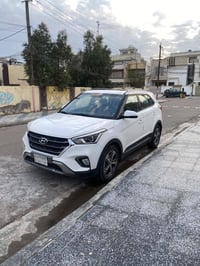 كريتا 2020 للبيع خليجي  لون ابيض رقم بغداد بأسمي  محرك 1600 دوش  مكفول...