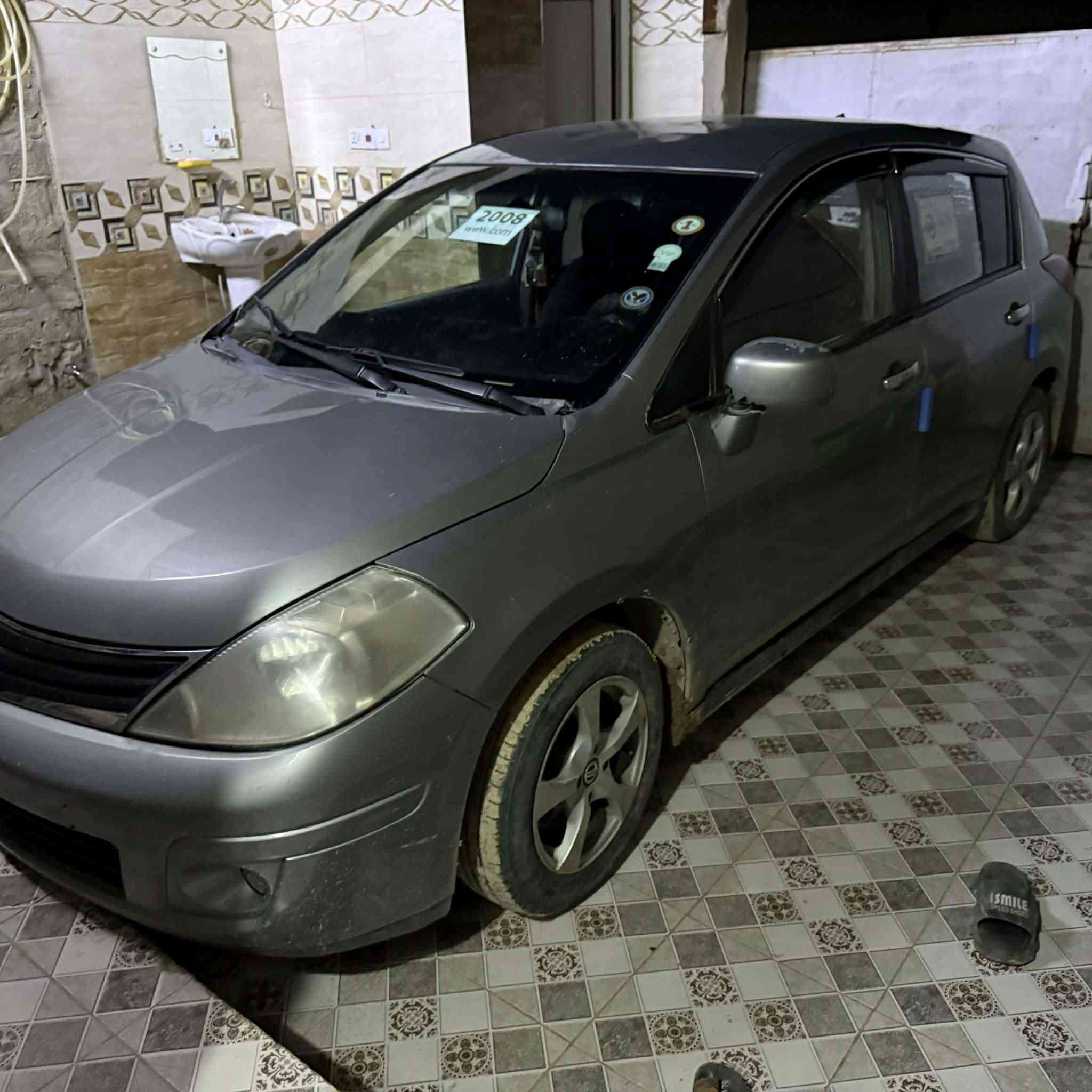 فيرسه 2008 للبيع سياره جاهزه تايرات صدر كير محرك كلها جاهزه بيها مكانات صغار صبغ السعر 65 وبيها مجال هذا الرقم ***********
