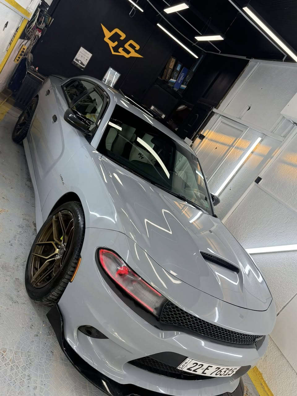 سلام عليكم جارجر 2021 rt max اللون سموك
رقم اربيل الجديد تحويل شوكت متريد 

بدون ايرباك شواصي لغود مكفولات

صبغ قطعه وحده 

وبيها بارد بسيط مكانين بنيد جهه الجاملغ لمبدل

وبارد باب ورا الصدر بدون حتى تكحيل

غرفه حضن كهرباء تدفئه تبريد

اكزوز نغمه بسيطه 

حجر بيئه موجود

لد متغير عدسات عين الشيطان 

ويل روهانا 

فتحه سقف 

تخم تاير جديد ٣١٥/٢٧٥

درگه RPM الياف حقيقيه 

سستم صوت الباين

كت داخل احمر 

ماشيه ٤٦ الف

مكينه وكير كفاله 

السياره جاهزه ونضيفه 

سعرها اتصل وبالخدمة

ملاحظه نشرتها قبل كم يوم وچانت زياره ونسدت الطرق 

عنواني شارع فلسطين 

***********
