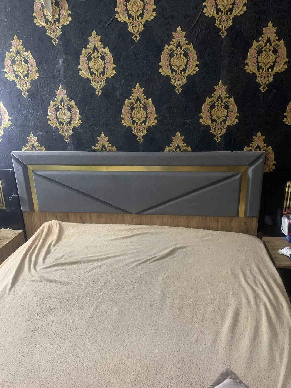 للبيع غرفه تركيه متكونه من خمسه قطع مكاني بغداد الدورة شارع 60 السعر على الخاص


**إذا كنت صاحب هذا الإعلان وتريد حذفه لأي سبب، رجاءا أرسل رسالة إلى الدعم الفني**