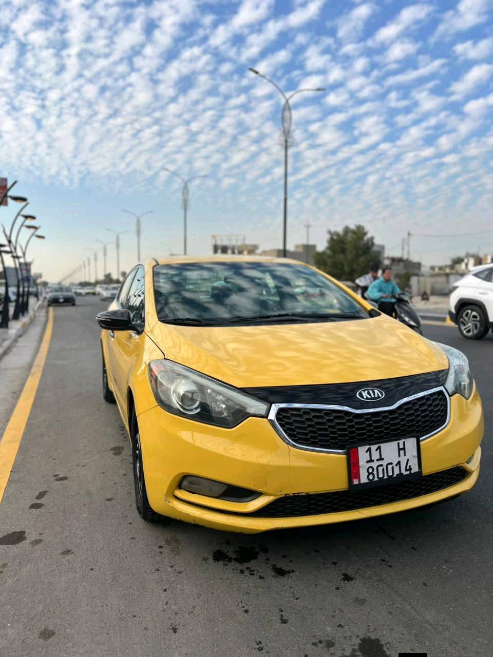السلام عليكم كيا فورتي موديل 2016السياره أمريكيه حادث السياره جاملغ الامامي اليمن وباب وصور الحادث مرفقه بدون دواخل  بدون السعررر(١١٠) ***********السياره ما مشتغله تكسي اشاير بل مري تخم تاير جدد محرك١٨٠٠ دوش  كير ومحرك مكفولات تبريد وتدفئة شغالات تبريد ثلج ودسمه عامه  رقم الانگليزي بأسمي مشروع وطني ثاني يوم تحويل هزه جديده الشراي يتصل مكان سياره بغداد((صور الحادث مرفقه بالمنشور))