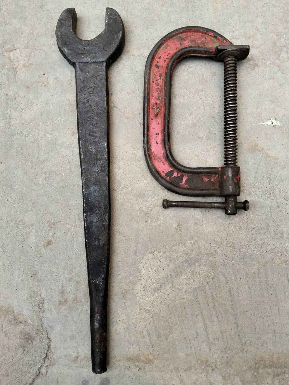 فتيل ٤" صينى قديم ومفتاح بلدى ٣٠مم ... بسعر ١٥٠ للجميع 
.................................................... للمهتمين ٠١٠٦١٩٨٧٤٩١


**إذا كنت صاحب هذا الإعلان وتريد حذفه لأي سبب، رجاءا أرسل رسالة إلى الدعم الفني**