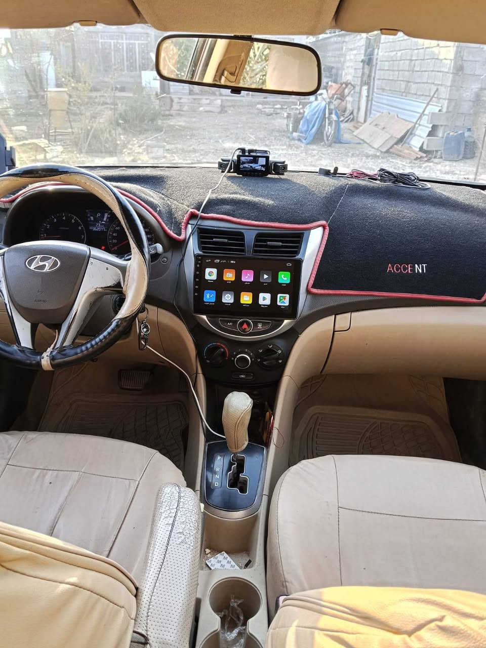 سلام عليكم الرقم *********** اكسنت 2013 خليجي للبيع مكينة 16 بطاقه بانزين نقابة مصفر مشروع وطني بأسمي سيارة حلوة سنوية يومين ساقط مكان السيارة كركوك طوبزاوة السعر 90 وبي مجال كركوك, العراق
