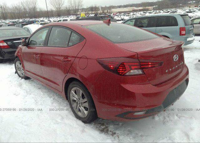 السلام عليكم
النترا مديل 2019 السياره حادثها امريكا الجاملغ الايسر وبيها صبغ باب السايق ول بنيد اثر شخوط ول سياره بيها سونار. ملاحضه السياره بيها خيط تبخير ***

محرك دوش 2000 

كير AT المرغوب 

سياره نضيفه خير من الله 

معروضه 123 وبيها مجال للشراي

سياره بيها نضام سبورت مكانها بغداد الشعله

***********
