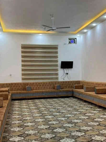 📍دار سكني حي الحكم طابقين 250 متر  قرب المركز الصحي
#تفاصيل الدار 
الطابق الاول 
غرفتين وصالة كبيرة وبراني كبيرة ومطبخ وصحيات داخلية وخارجية 
الطابق الثاني 3 غرف وصالة وصحيات 

السعر 300 مليون مطلوب 40 مليون تحول على المشتري او تسدد في حال رغبة المشتري
للاستفسار الاتصال 
***********
