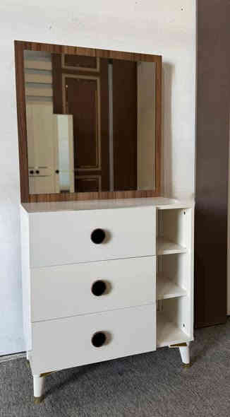 غرفه نوم جديدة السعر 450 بعده بل كارتون ماشديها مكان بغداد للاستفسار ***********
