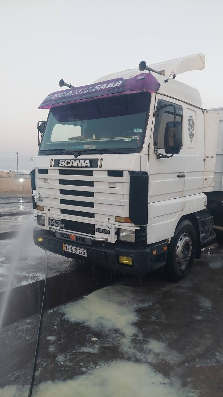 سكانيه لبيع موديل٧٩مكينه٨شاصي١٠مربوطه فلات جوانب متحركه استفسارهذارقم***********
