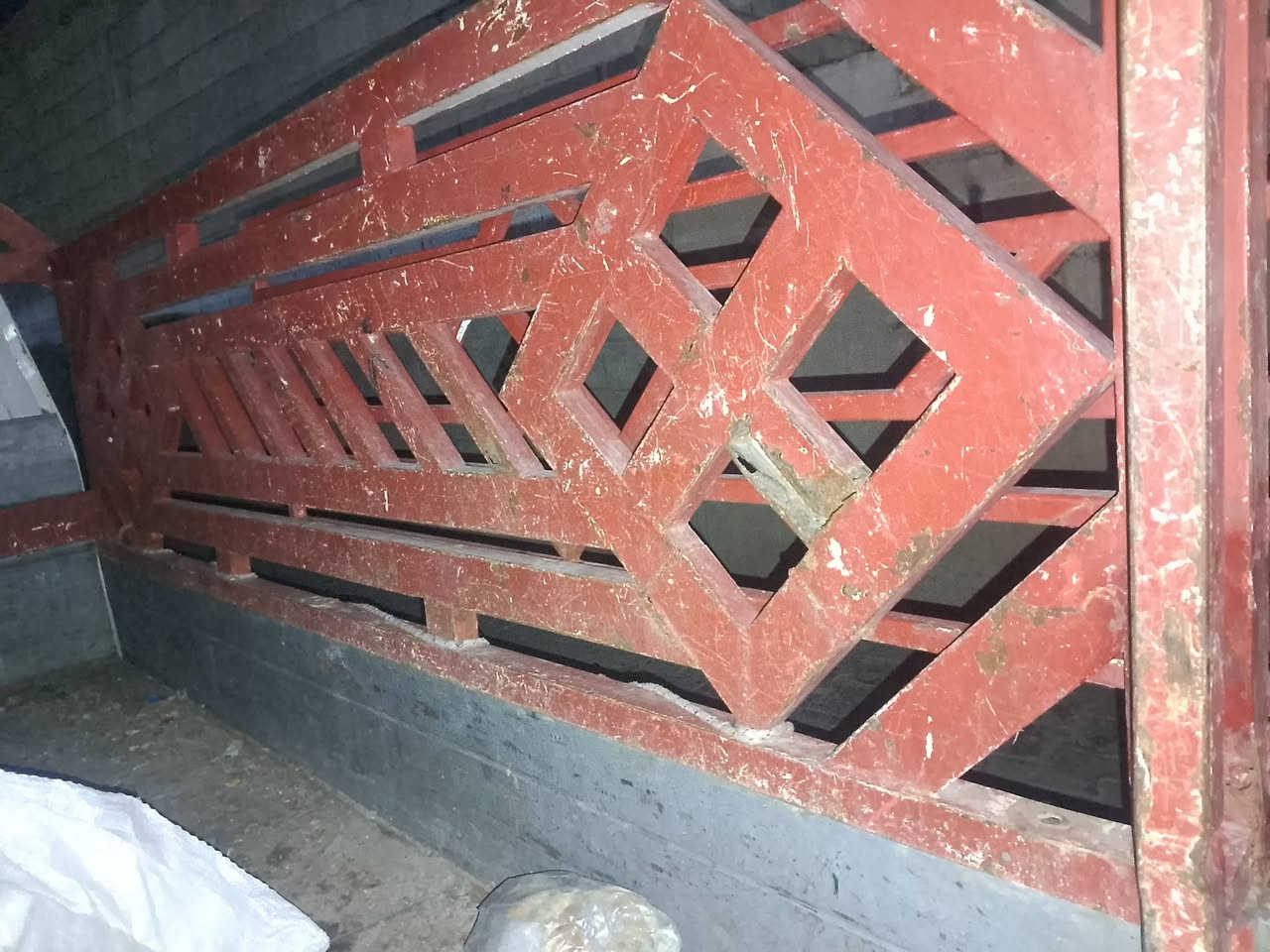 سلام عليكم محجر البيع مكان بغداد المعامل ***********
