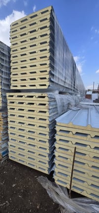 وصول حاويات سندويج 🔥 🔥 بنل جداري وسقفي درجه اولى السعار نار 🔥 جوه سوك ...