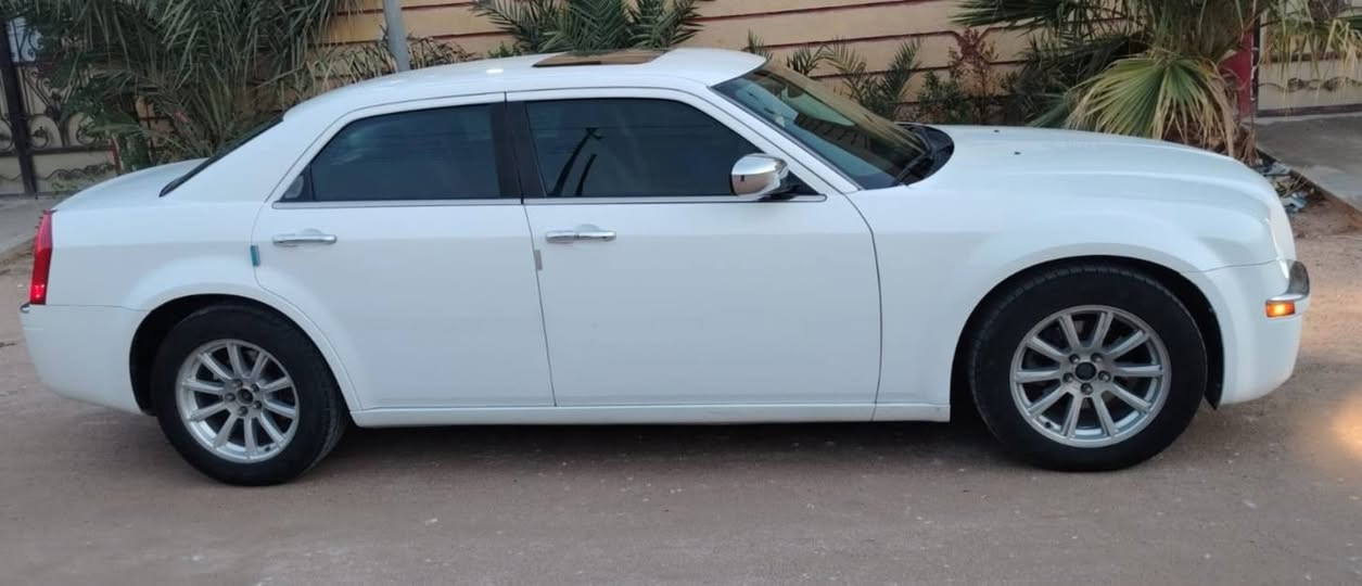 للبيع أوباما ٢٠١٠ مكفول من الضربة والحادث واالكص السعر ٧٨ وبيها َمجال قليل السيارة فول مواصفات رقم واحد فتحة تحكم ستيرن كشنات جلد كهربائية ....


**إذا كنت صاحب هذا الإعلان وتريد حذفه لأي سبب، رجاءا أرسل رسالة إلى الدعم الفني**