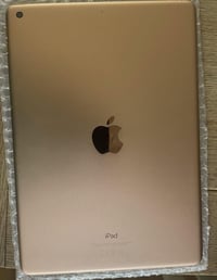 ايباد الجيل السابع • ٣٢ • مبدل بطارية