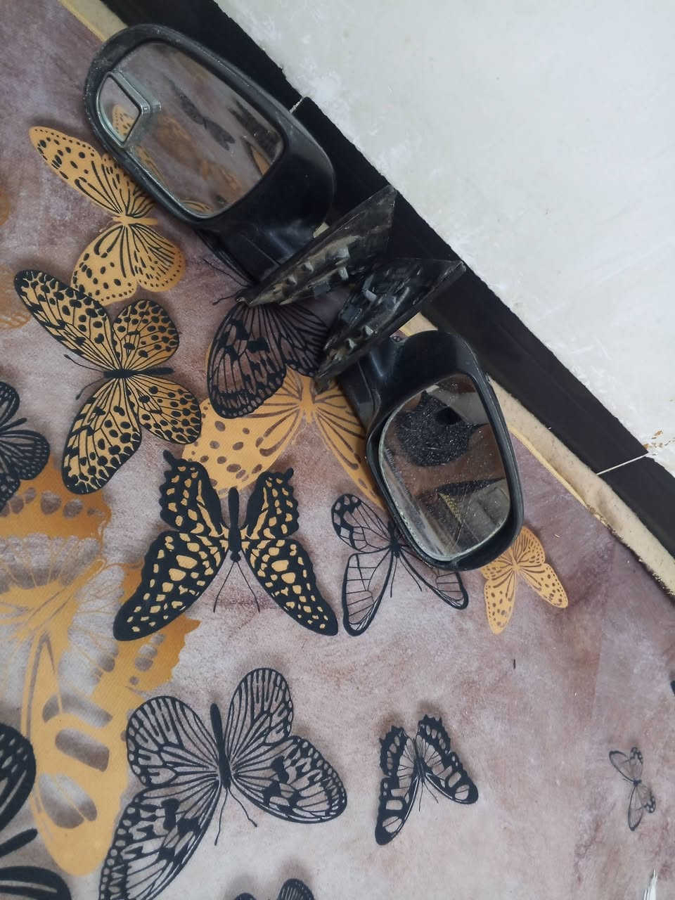 السلام عليكم خراض سيراتو من 2009 إلى 2013 
شرط نظافة وشغل 
كلمن وسعرها مسجل مري تحبه
مروحة كاملة هي والمكثف مكاني نجف
***********
