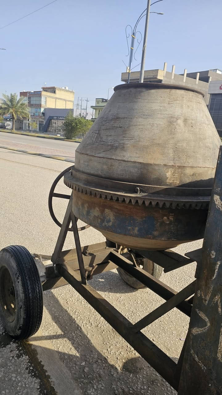 سلام عليكم خباطه للبيع لبناني باب اول كل نقص مابيهه بلادي عنوان كربلاء ***********
