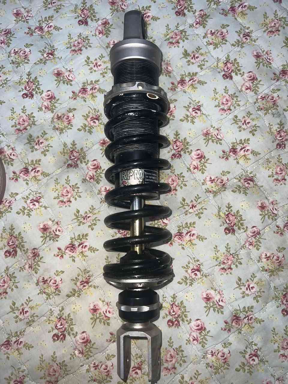 سلام عليكم شباب تزويد مال ماكس اصلي
1دبل خلفي اصلي 35 الف 

2قبق فلاوين اصلي  25 الف

3يدات بريك اصليه 25 الف

4شيال اصلي 40 الف

5ستان صفح فضي اصلي 20 الف 

6بطاله صدر نوع Dy اصليات 20

للبيع وبيهن مجال للشراي بيع مستعجل مكاني بغداد السيديه


**إذا كنت صاحب هذا الإعلان وتريد حذفه لأي سبب، رجاءا أرسل رسالة إلى الدعم الفني**