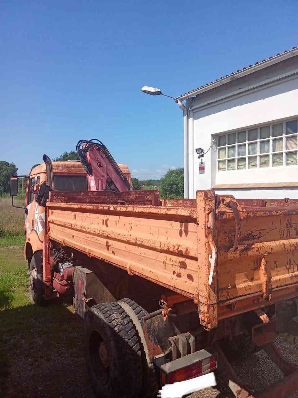 .. السلام عليكم .... اللهم صَلِ على محمد وال محمد.. 💐
 .. مرسيدس تك قلاب …. 4x4 …. حجم 1838 …. ألبي …. موديل 1993 …. 8 سلندر …. وارد أوروبا …. 🇪🇺 …. 
🌷معرض (( يوسف شاحنات أوروبا )) .... العراق …. بغداد ...جرف النداف قرب الشركة العامة للسيارات🌷 ...للأستفسار الاتصال او الواتس اب .... بالأرقام 🔸(( 009647827373586 ))    
         يوسف _ العراق
               (( 00491631797848 ))🔹
                 ابو يوسف _ ألمانيا
.... نرجو الأنتباه .... أوقات الأتصال من .... الساعة 9 صباحآ حتى 10 مساءآ ..
