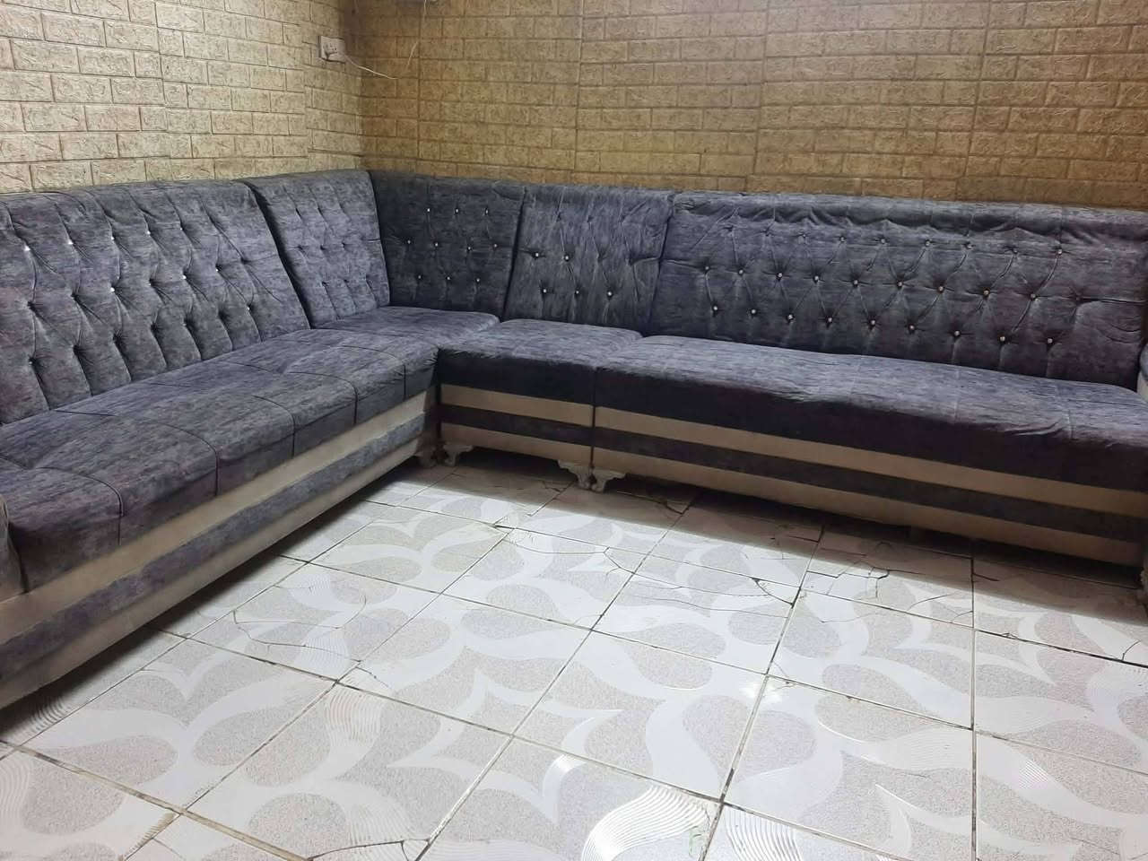 ديوان 10مقاعد للبيع بسعر 150 المكان بغداد علي الصالح مقابيل الطوبجي


**إذا كنت صاحب هذا الإعلان وتريد حذفه لأي سبب، رجاءا أرسل رسالة إلى الدعم الفني**
