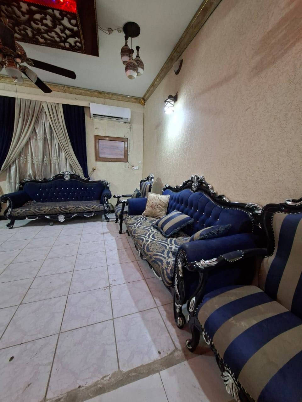 🏛️دار موثث للايجار🏛️
البصره البراضعيه موقع ممتاز 📍

طابقين ،5غرف، صالات2 ،مطبخ، صحيات 

سعر لايجار، مليون وربع ،

  ***********
