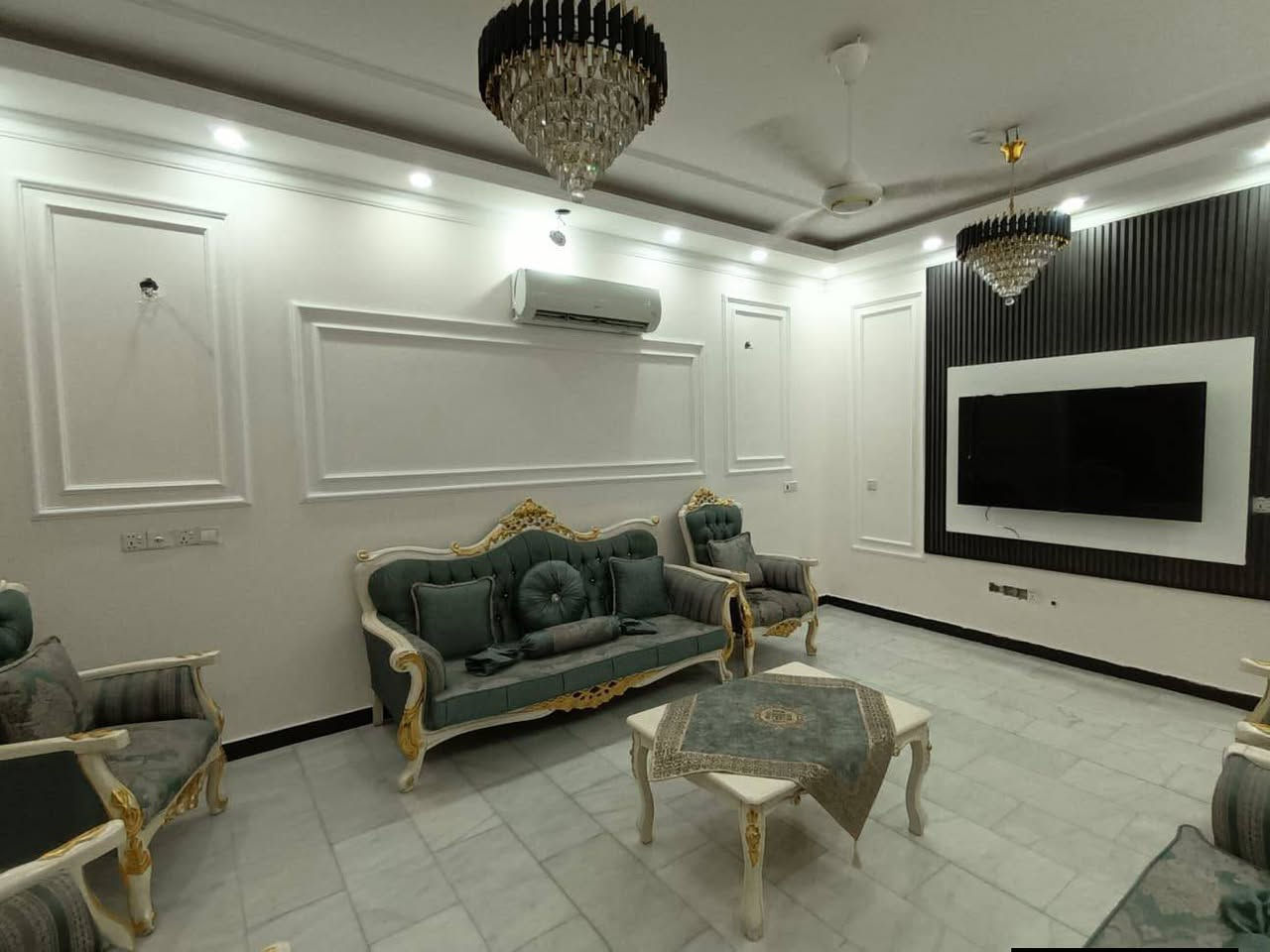 السلام عليكم صبغ درجة اولى لكافة انواع المنازل داخل وخارج
وبأسعار مناسبة ***********  واتس اب
مكاني الدورة
