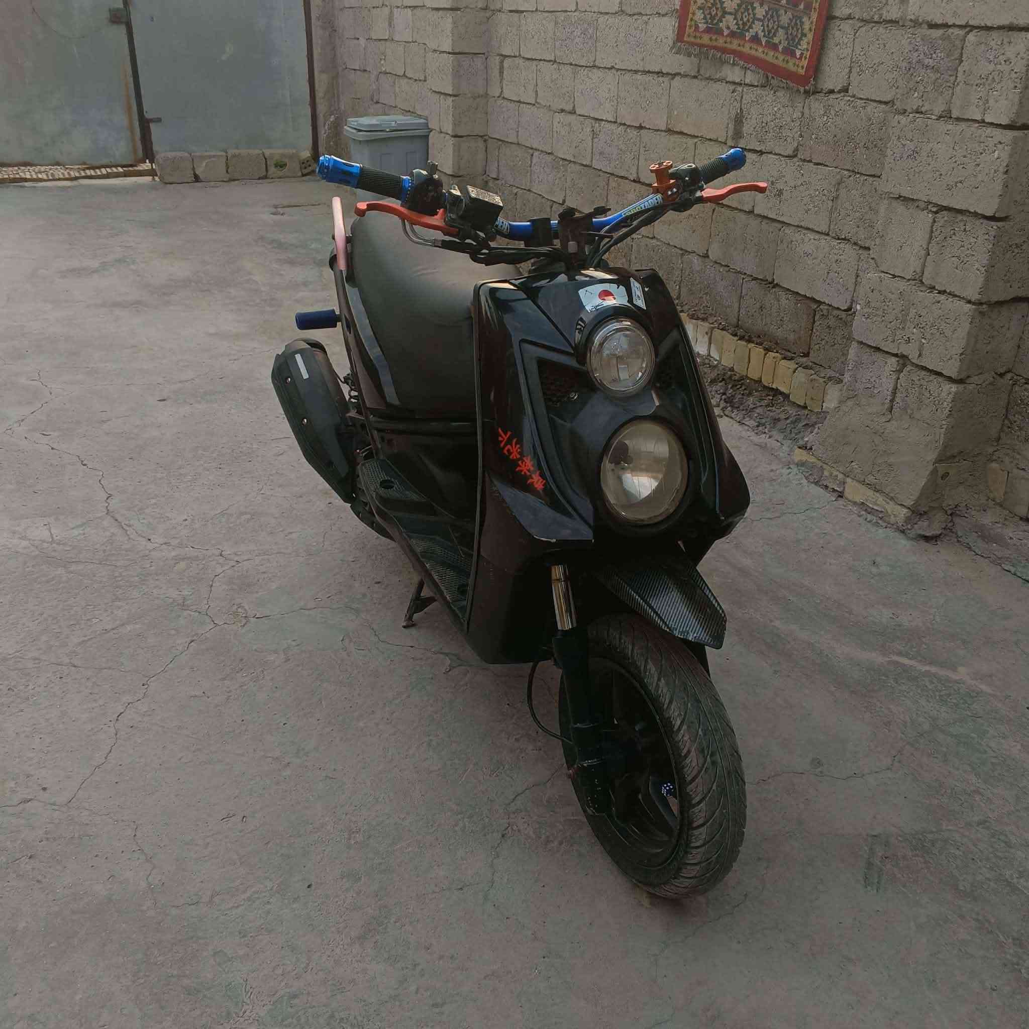 سلام عليكم شباب دراجه جبلي للبيع دراجه نضيفه كلش دراجه شلعه معدل السعر واحد 100مكاني بغداد قرب بسمايه الرقم ***********
