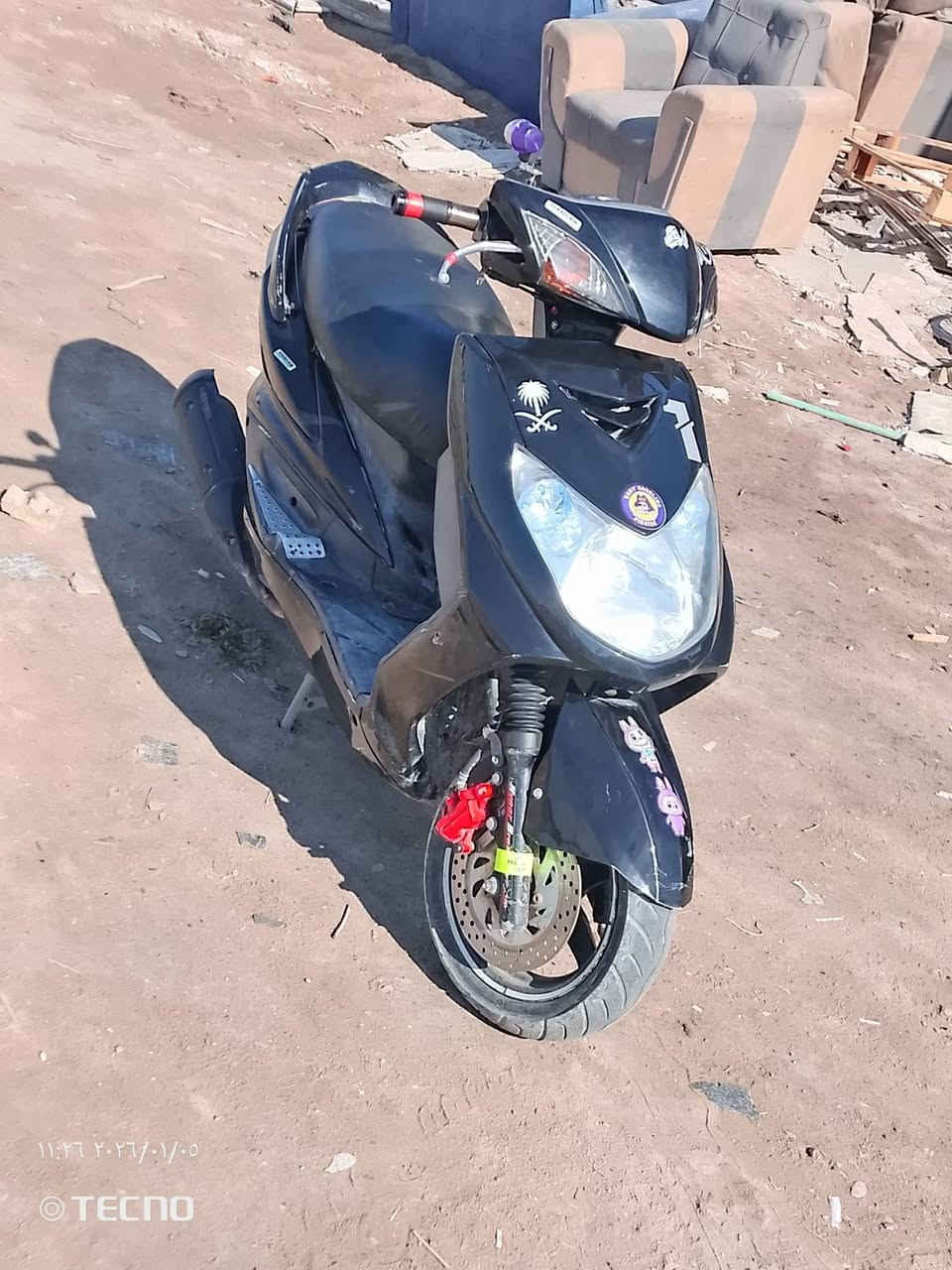 سلام عليكم دراجه سكنس فحل دراجه ما مفتوحه شرط عينه ولايت شغلات سلف هندر كلش شغال  دراجه ختم واحد ويه محرك بيه وصل وكيل سعر 750 بيه مجال شي قليل مستعجل على بيعته محتاج مكاني كرمه علي الشراي يجي خاص رقم ***********
