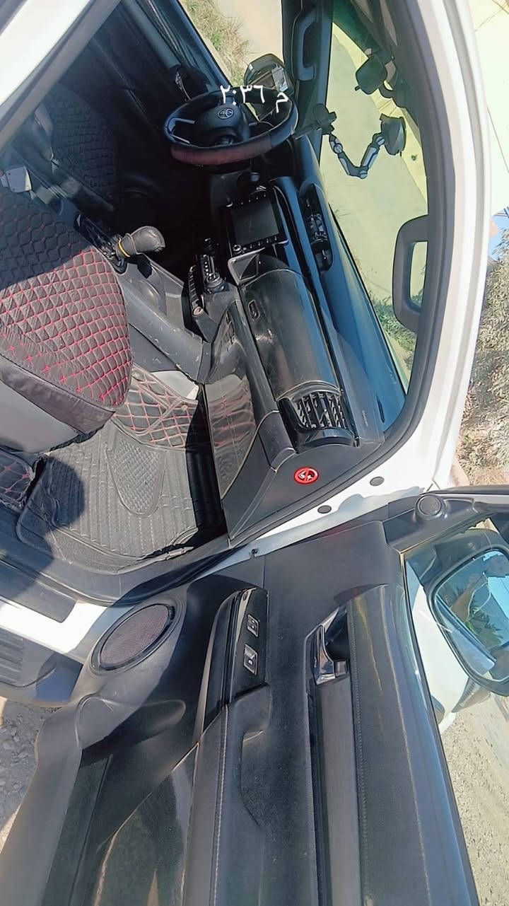 السلام عليكم اخوان سياره ادفنجر موديل ٢٠٢٢
رقم سليمانيه انكليزي
عليهه منضومه غاز
سياره عليهه ملاحظات
السعر ٢٩٠ ورقه وبيهه مجال بسيط المكان ديالى
لاتصال ع رقم التالي ***********
