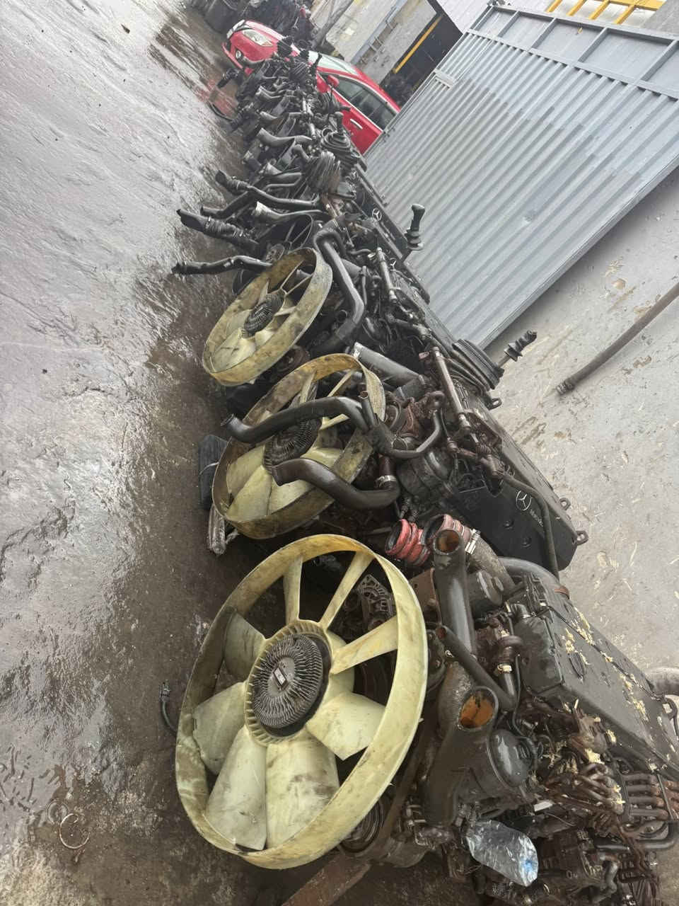 الان موجود محركات وگيرات اتيكو 6. و4 
العنوان اربيل صناعه الشمالي كراج 
محمد حجي سمير كركوكي 
للاستفسار اتصل على الرقم 
009647503130750
009647701326202

Now available: Atico 6 and 4 engines and transmissions.
Address: Erbil, North Industrial Area, Garage
Mohammed Haji Samir Kirkuki
For inquiries, please call:
009647503130750
009647701326202


**إذا كنت صاحب هذا الإعلان وتريد حذفه لأي سبب، رجاءا أرسل رسالة إلى الدعم الفني**