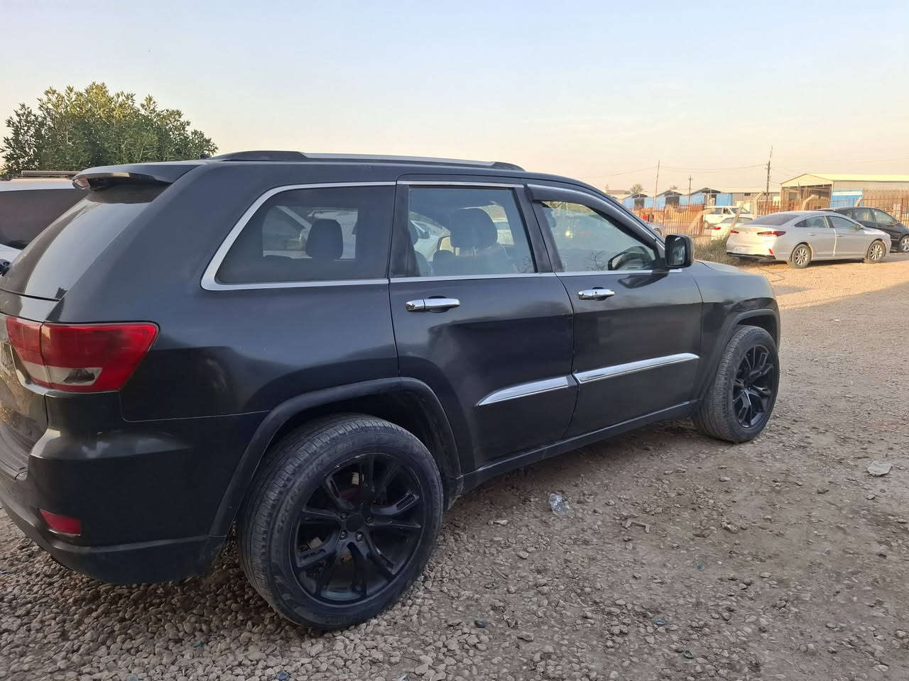 يا الله بيع سريع جيب
جيب وارد امريكي جاملغ وباب فقط الباقي كفالة 

محرك ٦ سلندر 

جاهزة السيارة 

رقم دولي تحويل ثاني يوم

داخل بيجي 

فول عدة الفتحة 

مكاني بابل السعر 130 وبيها مجال 

***********
