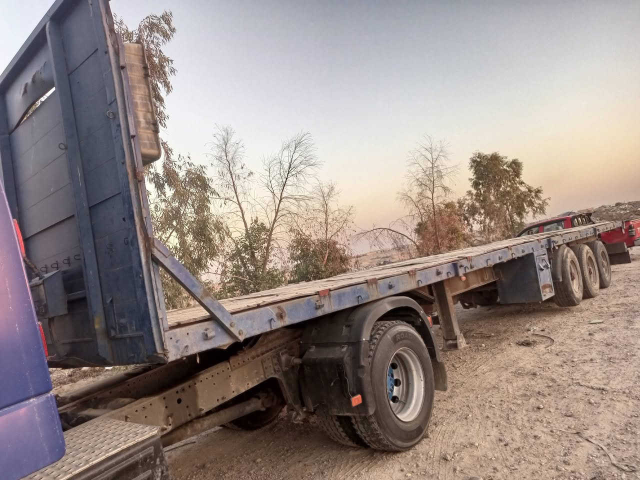 سلام عليكم عربانه وربيه البيع 13/60جوبلس الثالث سحال تخم تاير نص عمر دناكير 16 مربع مكفوله عام السعر35وبيها مجاللل
مكان صلاح الدين ***********
