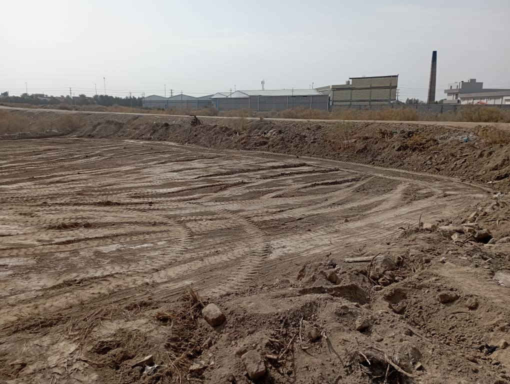 سلام عليكم يتوفر دونم وربع مشيد عليهى دار سكن موقع مميز قرب أثار بابل تبعد عن شارع حله بغداد مسافت 70متر سعر 45مليون كافت الخدمات متوفره مكاتبه وشهود ترهم مزرعه ترفيهيه أو سكن الي يحب يتواصل رقم الهاتف *********** حلة, بابل
