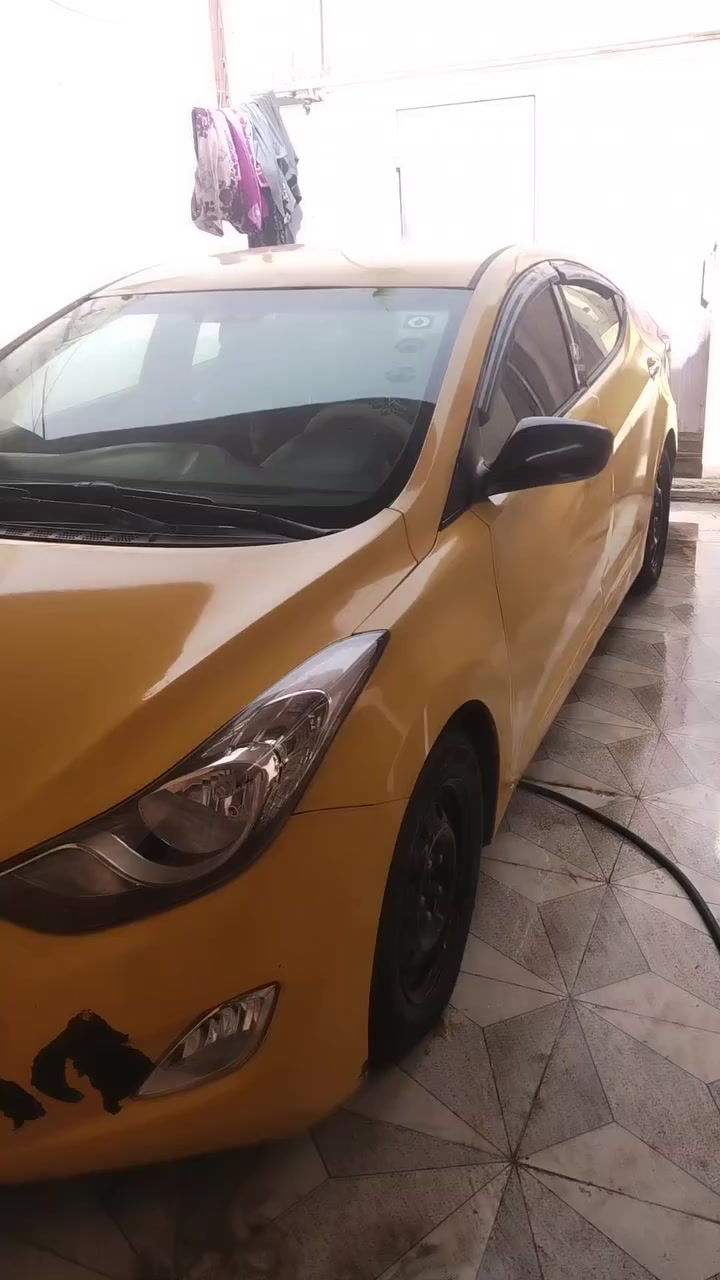 انتره لبيع سياره جاهز من كلشي
ورد أمريكي هزه جديده بسمي مكاني سماوه
سياره حداديه تخم تاير كير مكينه 1800
سياره ترايك وين ماتريد ***********
