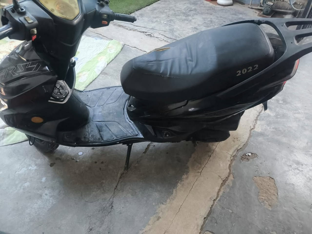 دراجه موديل 2022 سايم رص  وراق ضايع مكفوله من كلشي البيع و مراوس دراجه كير حسب القناعه  سعره خاص.   ***********
