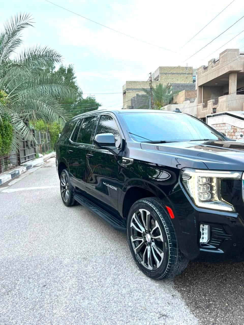 السلام عليكم
يوكن  2023 SLE خليجي GMC
وكاله وضمان المنصور 
حجم المحرك 5300 V8 
دخول ذكي للسياره بصمة
شاشه اماميه ودشبول ليزري 
كشنات كهرباء عدد 2
ثلاجه جنطه كهرباء 
رادار تحديد مسار
بصمة ابوب
سايد بريك بصمة 
حساسات أمامية خلفية 
لايتات لد + فول زنون
تحكم ستيرن جهتين 
ويل كب اسود 22 بيه حاليا
ماشيه 73 الف KM
بارد بالهلال الخلفي الايمن 
السياره مغلفه PPF بالكامل
السياره جديده حيل 
السعر 44500
***********
***********
