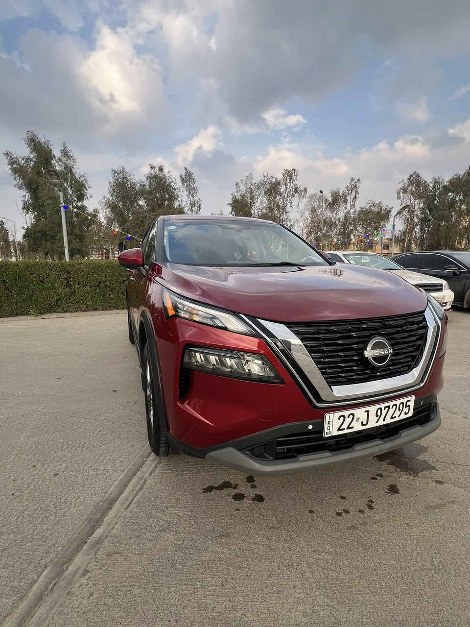 سلام عليكم اخوان 
نيسسان روج
موديل 2023
4سلندر
ماشيه 29الف KM
صبغ جامل امالى يسار بدون دواخل 
ايرباك كله سليم 
دبل اكسل 
 رادار امامى 
***********
