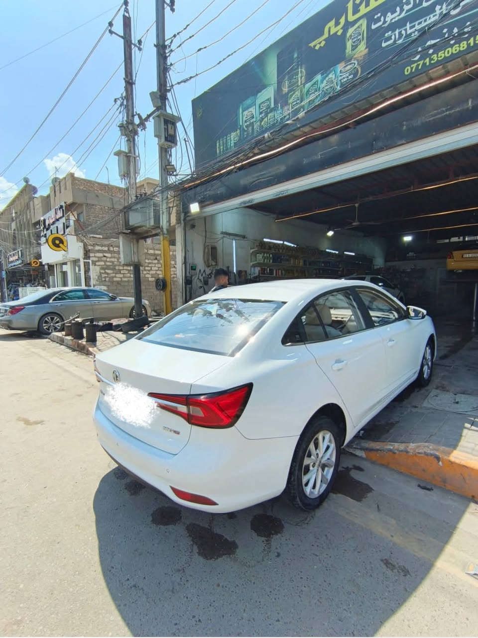 سيارة mg5 2023 ماشيه ١٤ الف رقمها بغداد  بعدها بضمان الشركة 
بيها كم تكحيلة صغار 
وبارد بمكانين باب السايق وباب الصدر 
سعرها 87$ 
وبيها مجال للشراي مكانها كربلاء


**إذا كنت صاحب هذا الإعلان وتريد حذفه لأي سبب، رجاءا أرسل رسالة إلى الدعم الفني**