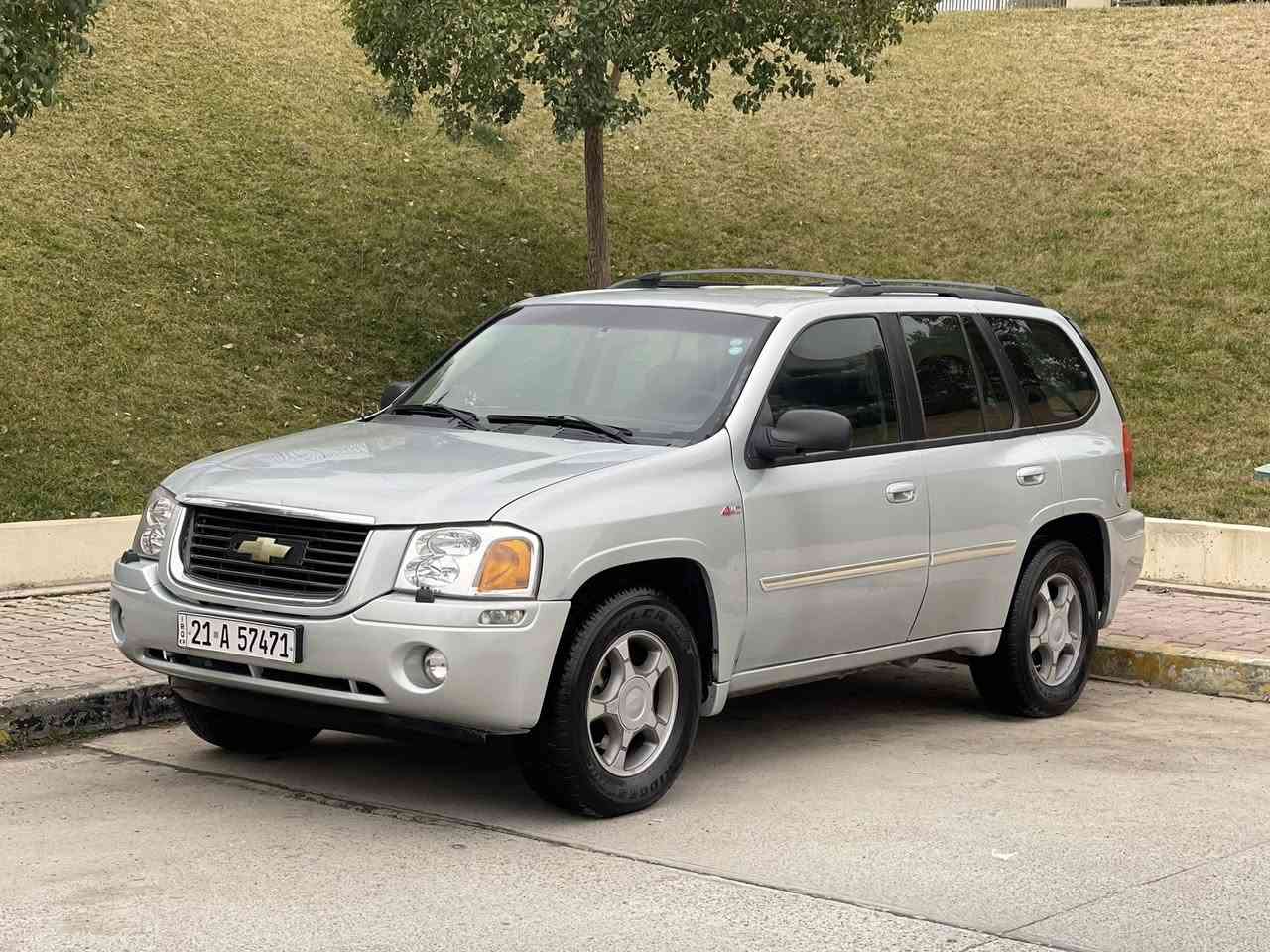 chevrolet trailblazer LTZ
مۆدیل ٢٠٠٨ 
مواسەفات LTZ
مەکینە ٨ بستۆن 
١٤٢ هەزار کیلۆمەتر ڕۆیشتوەیە 
گێڕوو مەکینەو دەبڵ ئەکسل بەشەرت  
تەبرید و تەقەو ڕەقە بەشەرت 
سیستەمی غازی قەیوانی بۆ بەستراوەیە 
٤ پارچەو دوو پەڵە بۆیاخی هەیە بێناوگرتن 

سوکان ڤۆلیۆم 
شاشە ئایپاد 
کامێرا 
حاسە 
کوشن جڵد 
کوشن کارەبا 
کوشن خەزن 
تەبرید مەرکەزی
 
سعری ٩٣ گەڵاو معامەلە 

سەیارەکە لە سلێمانیە 

ژمارەی موبایل  ***********
