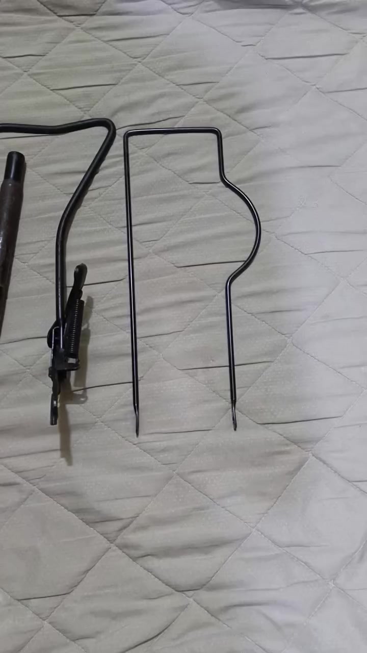 سلام عليكم غراض بايسكل كله اصلي مكاني ناصريه المركز كلهن ب 35 و مفرد كلمن وسعره هاذ رقمي ***********
