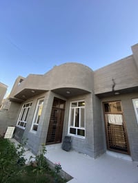 حي الجزائر • غرفتين وحدة ماستر • طابق واحد