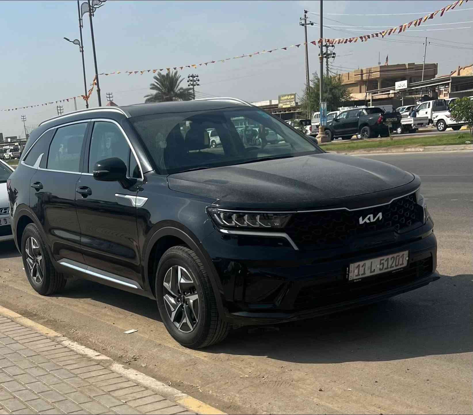 سلام عليكم 
سورنتو 2022 رقم بغداد تحويل مباشر 
هايبرد بانزين محرك تيربو 
فول موصفات بس بنراما مابيه 
ظرر بنيد فقط بدون ارباك 
بصمه تشغيل. ع بعد
7 راكب كشنات سياحي 
تدفئه تبريد كشنات كهرباء 
كير موس 
4 انظمه قياده 
سايد بريك دكمه 
فورويل 
شفتات ستيرن 
لدات نهاري
سياره هواي موصفات بيه كلش 
السعر 235 وبيه مجال مراوس ترهم *********** واسط مكان السياره
