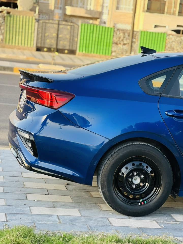 السلام عليكم فورتي موديل 2021 رقم بغداد نكليزي هزه وسنوية جدد بسمي السيارة حادثة جاملغ يمن وبنيد مكينه 2000 دوش ومكفولة 
داخل ابيض كاعيه مدرشمة السيارة ماشية 62mi بلاد 
تخم تاير صدر جديد كهربائيات كولهة شغالهة ترايك وين متريد عنواني بغداد 
السعر 124وبيهة مجال 
ملاحظة السيارة بيهة حالوب
ورباك ستيرن فقط 
***********
